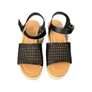 NWB Universal Thread Alba Sandals Black  